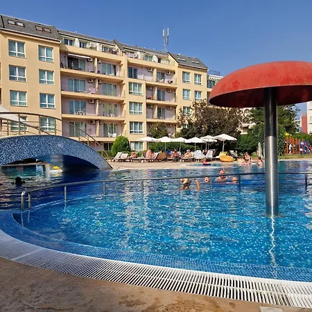 Pool View Studio, Pollo Resort, Sunny Hotel de apartamente