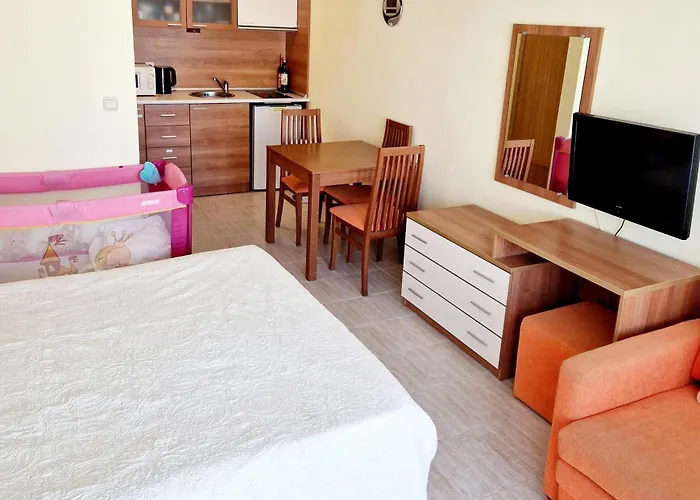 Hotel de apartamente Pool View Studio, Pollo Resort, Sunny Sunny Beach