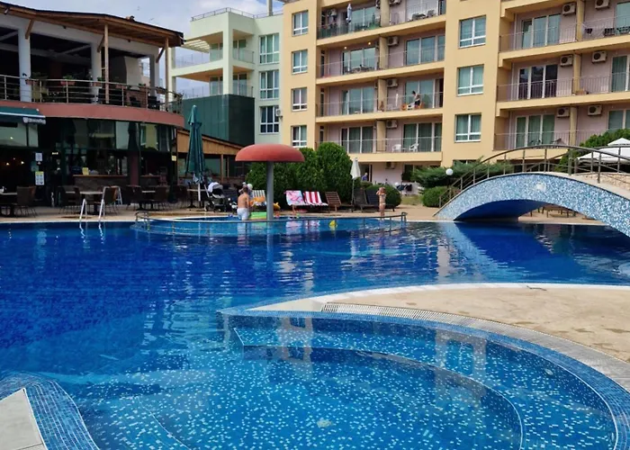 Pool View Studio, Pollo Resort, Sunny Hotel de apartamente