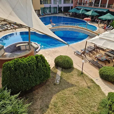 Pool View Apartment, Sunny * Sunny Beach