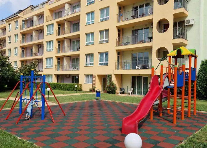 Apart-hotel Pool View Studio, Pollo Resort, Sunny